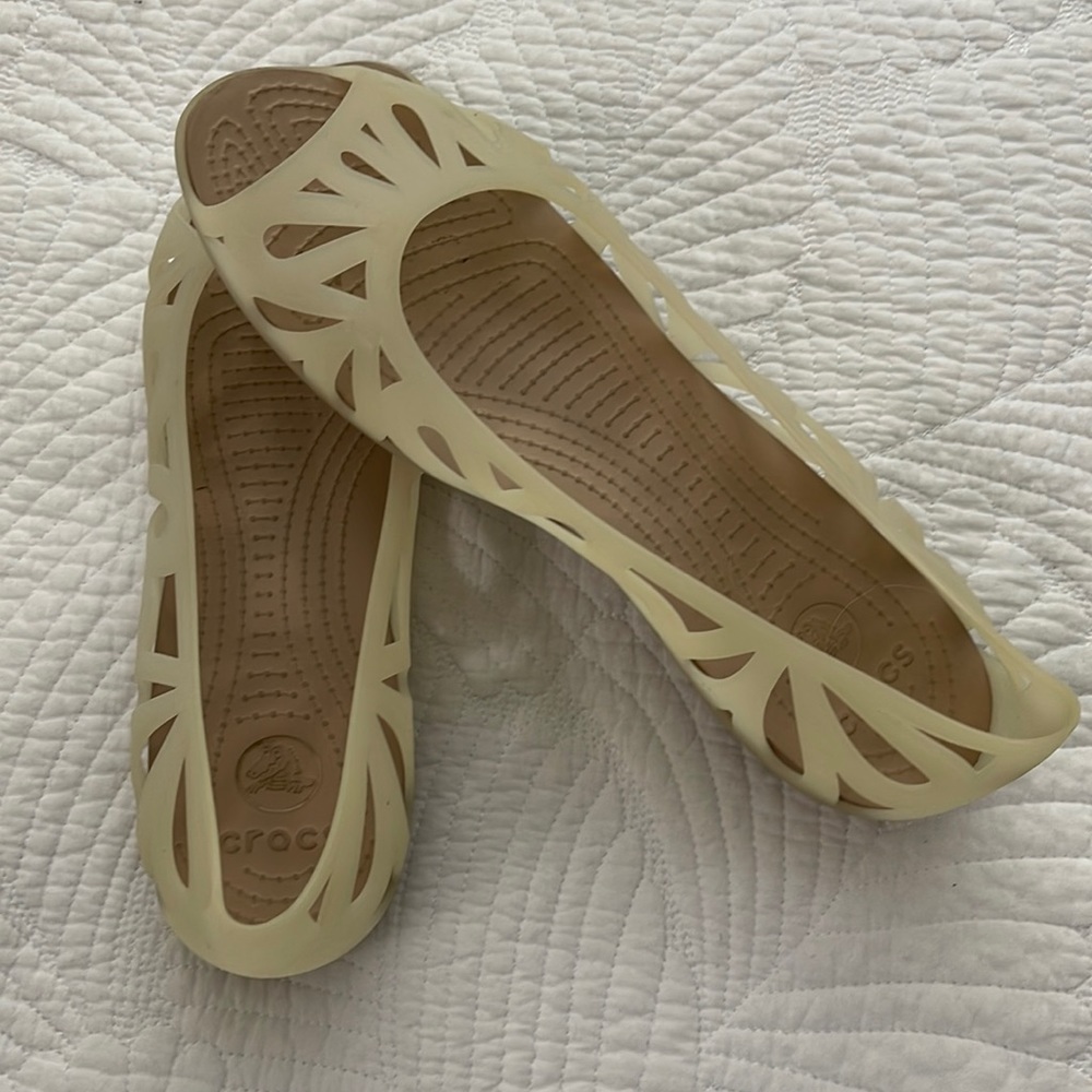 Women’s CROC Shoes